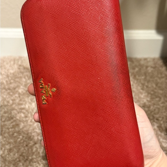 Prada red Saffiano Leather Wallet - Picture 4 of 13